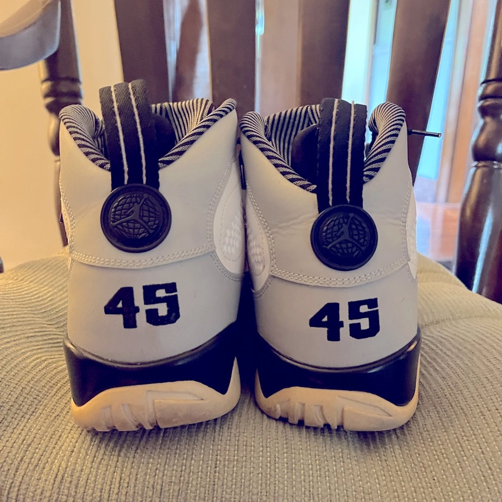 Air Jordan 9 Barons 45s size 10